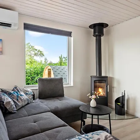 Beautiful In Sydals With Sauna * Nedre Lysabild